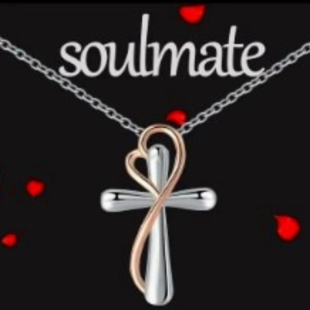 17" Exquisite 925 Sterling Silver Love Cross Pendant Necklace